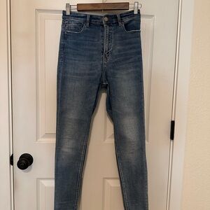Stradivarius Classic Blue Stretch Jeans